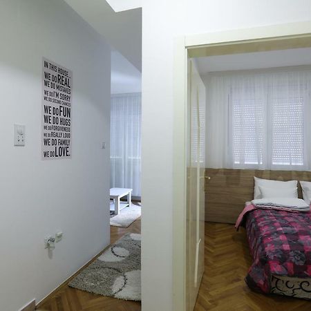 Apartment Promenada 35 Novi Sad Eksteriør bilde