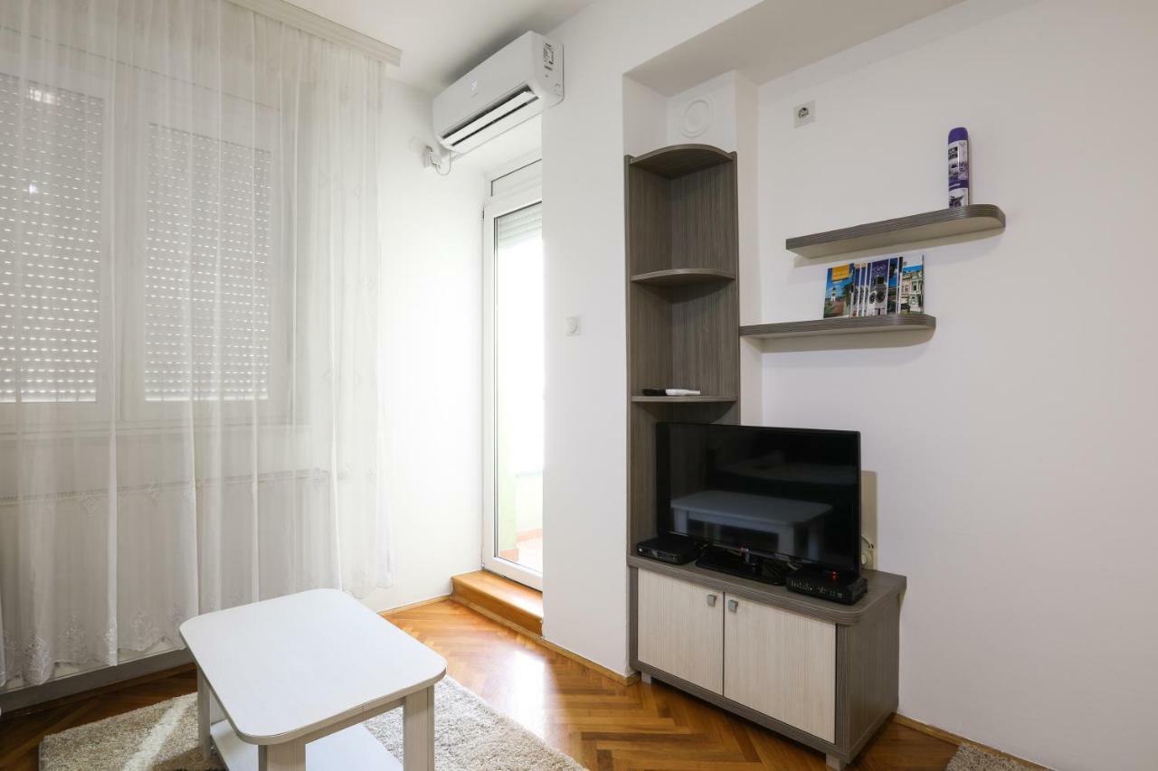 Apartment Promenada 35 Novi Sad Eksteriør bilde