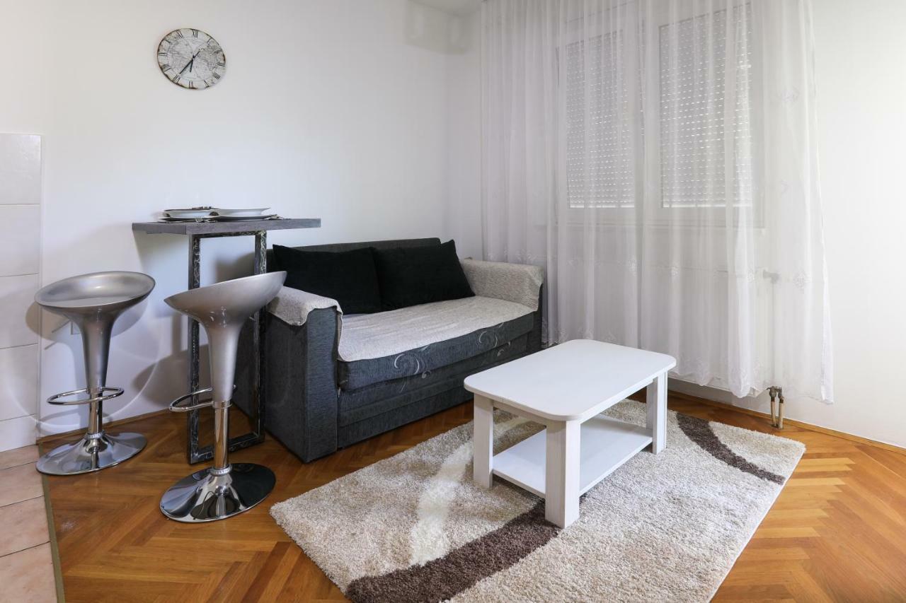 Apartment Promenada 35 Novi Sad Eksteriør bilde