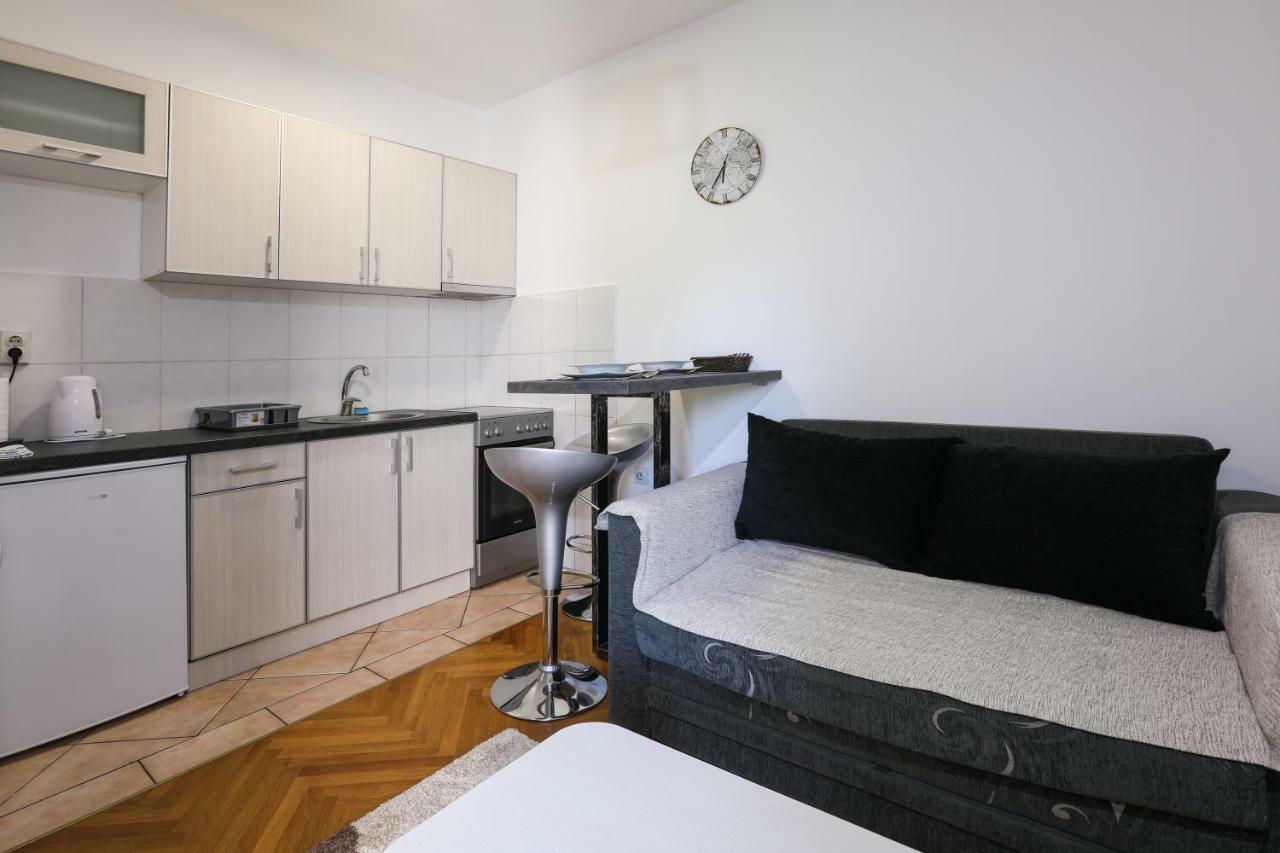 Apartment Promenada 35 Novi Sad Eksteriør bilde